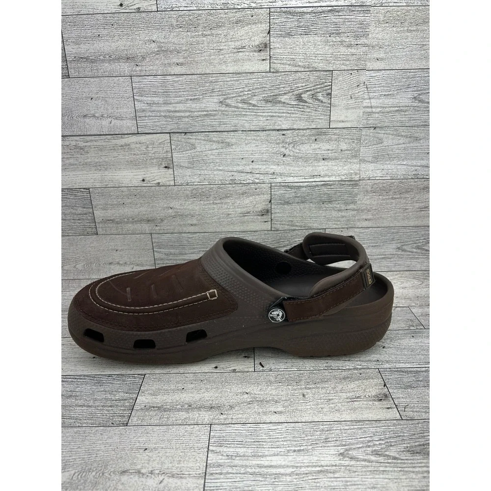 Crocs Yukon Sport Men Size 11 Brown Leather Overlay Clogs Adjustable Strap Shoes